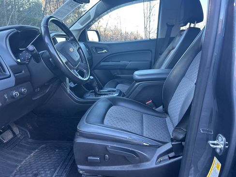 Used 2017 Chevrolet Colorado Z71 image 7