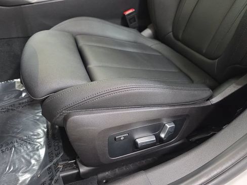 Used 2020 BMW 330i xDrive Sedan w/ Driving Assistance Package AWD/4WD image 29