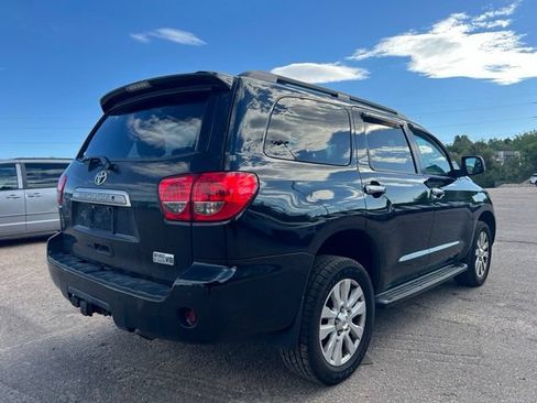 Used 2016 Toyota Sequoia Platinum AWD/4WD image 6