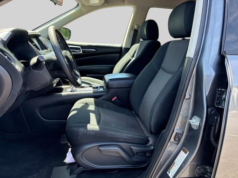 Used 2018 Nissan Pathfinder S AWD/4WD image 21