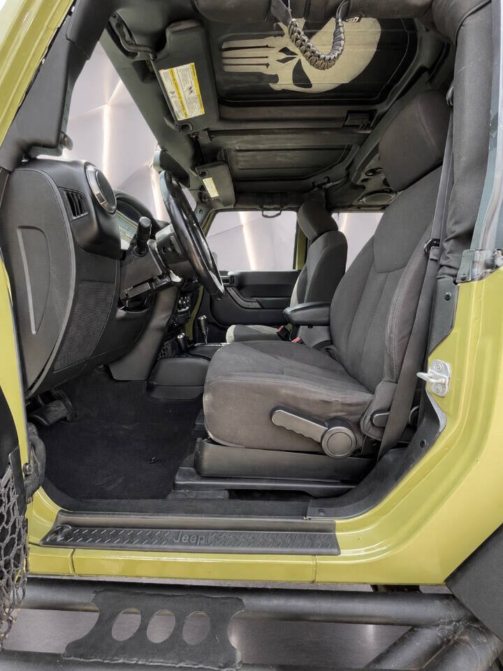 Used 2013 Jeep Wrangler Sport AWD/4WD image 38