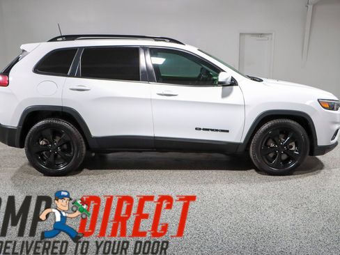 Used 2021 Jeep Cherokee Latitude Plus image 6