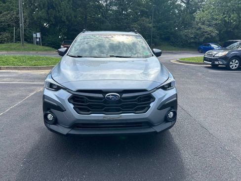 Used 2024 Subaru Crosstrek 2.5i Limited AWD/4WD image 11