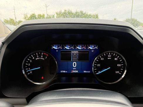 Used 2022 Ford Expedition XLT RWD image 34
