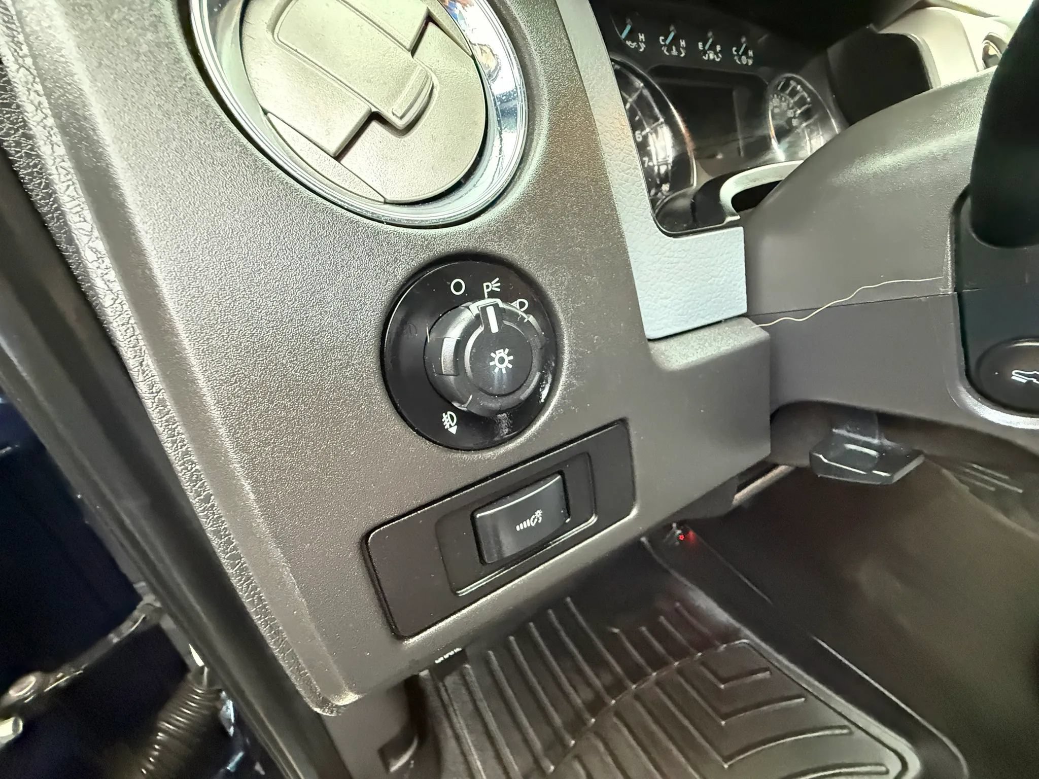 Used 2013 Ford F150 XLT w/ XLT Chrome Pkg AWD/4WD image 51