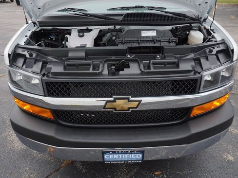 Certified 2025 Chevrolet Express 3500 w/ Driver Convenience Package image 23