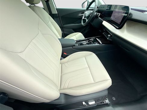 New 2026 Audi Q3 quattro 2.0T AWD/4WD image 29