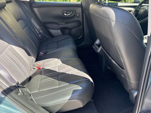 Used 2024 Honda HR-V EX-L image 15