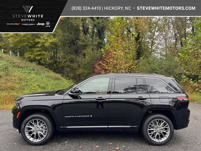 New 2025 Jeep Grand Cherokee Summit w/ Luxury Tech Group V