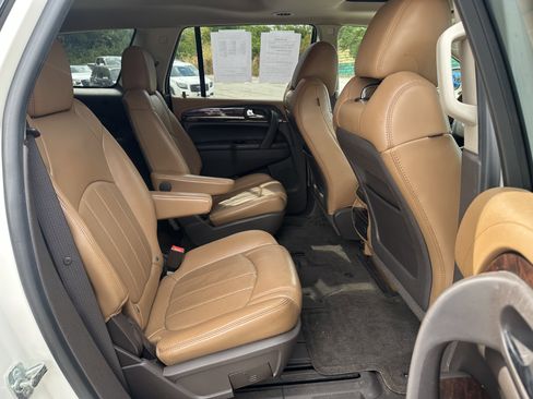 Used 2014 Buick Enclave Premium w/ Trailering Provision Package image 10