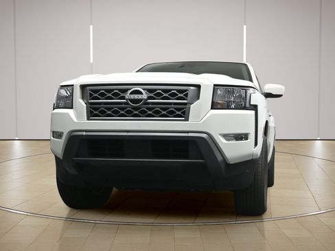 Certified 2024 Nissan Frontier SV w/ SV Convenience Package RWD image 22