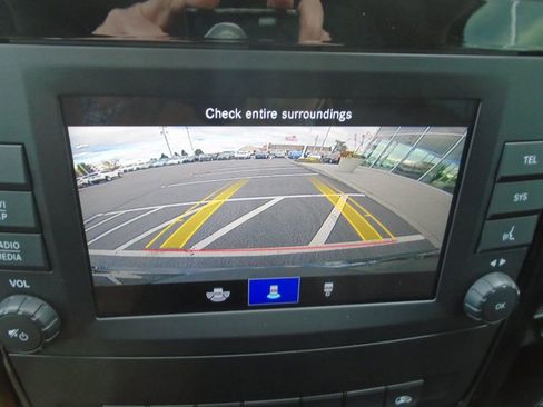 Used 2023 Mercedes-Benz Metris Metris Passenger Van Standard image 20