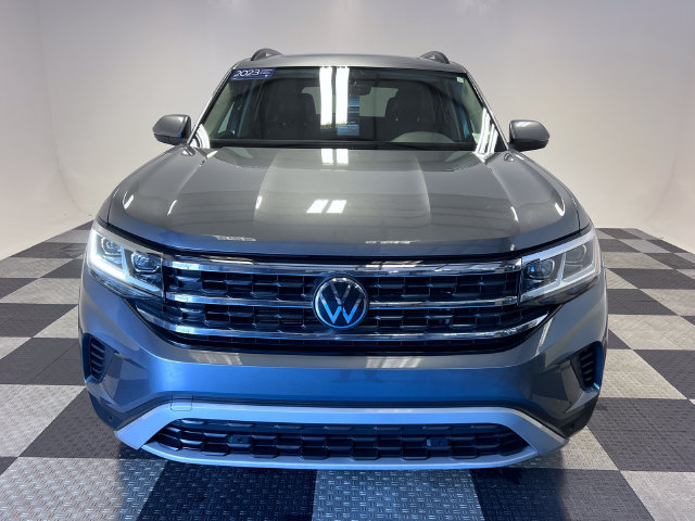 Certified 2023 Volkswagen Atlas SE w/ Panoramic Sunroof Package FWD image 2