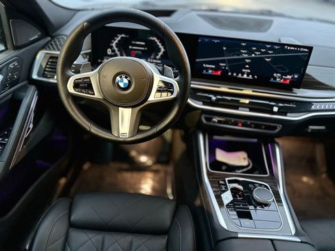 Used 2025 BMW X6 xDrive40i image 10