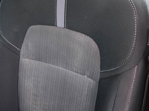 Used 2022 Nissan Sentra SV image 23