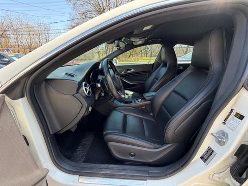 Used 2018 Mercedes-Benz CLA 250 4MATIC image 23