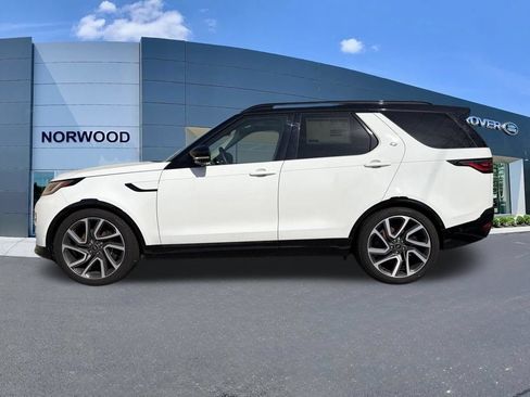 Certified 2025 Land Rover Discovery Metropolitan Edition AWD/4WD image 5
