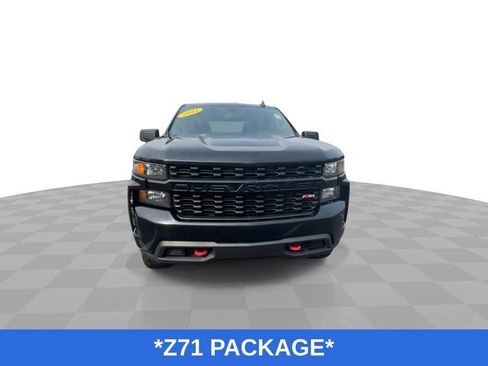 Used 2021 Chevrolet Silverado 1500 Custom Trail Boss w/ LPO, Dark Essentials Package AWD/4WD image 4