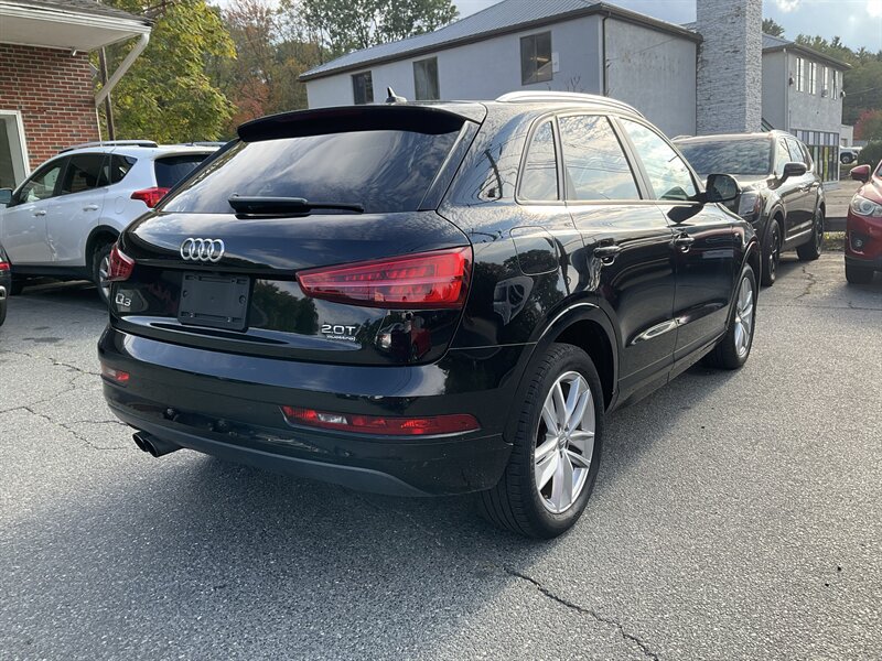 Used 2018 Audi Q3 2.0T Premium AWD/4WD image 5