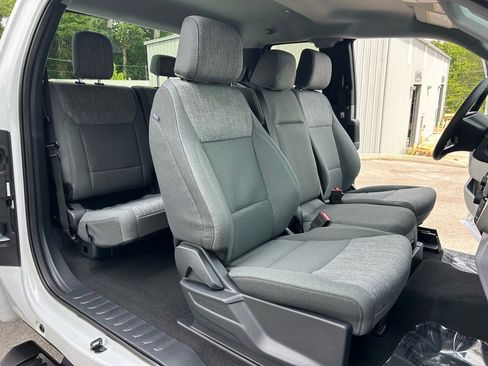 Used 2025 Ford F350 XLT image 47