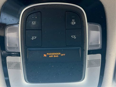 Used 2023 Hyundai Santa Fe SE AWD/4WD image 39