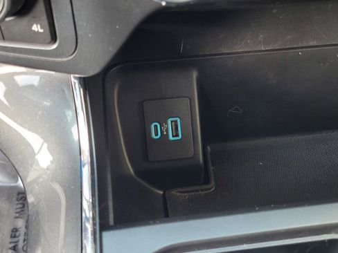 Used 2022 Ford F150 XLT w/ Equipment Group 302A High image 25