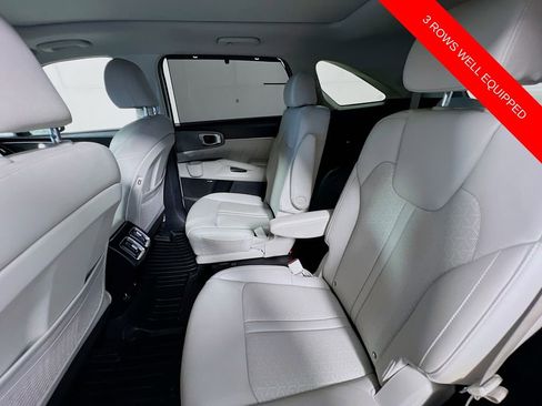Certified 2023 Kia Sorento SX Prestige AWD/4WD image 27