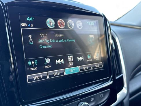 Used 2019 Chevrolet Traverse LT image 25