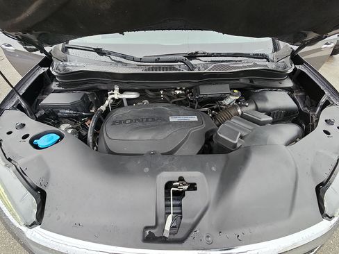 Used 2017 Honda Pilot Touring image 18