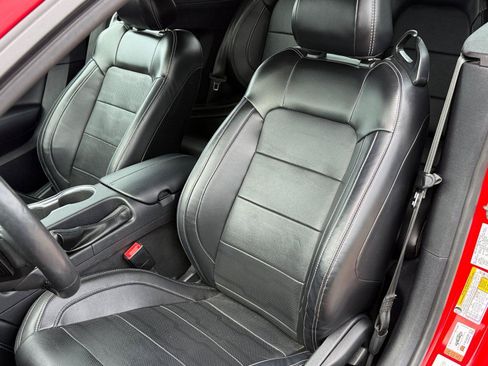 Used 2019 Ford Mustang GT Premium w/ Equipment Group 401A RWD image 11