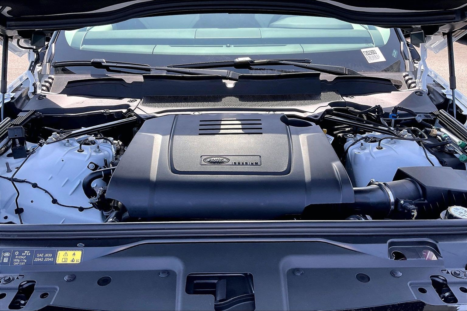 New 2026 Land Rover Discovery S AWD/4WD image 18