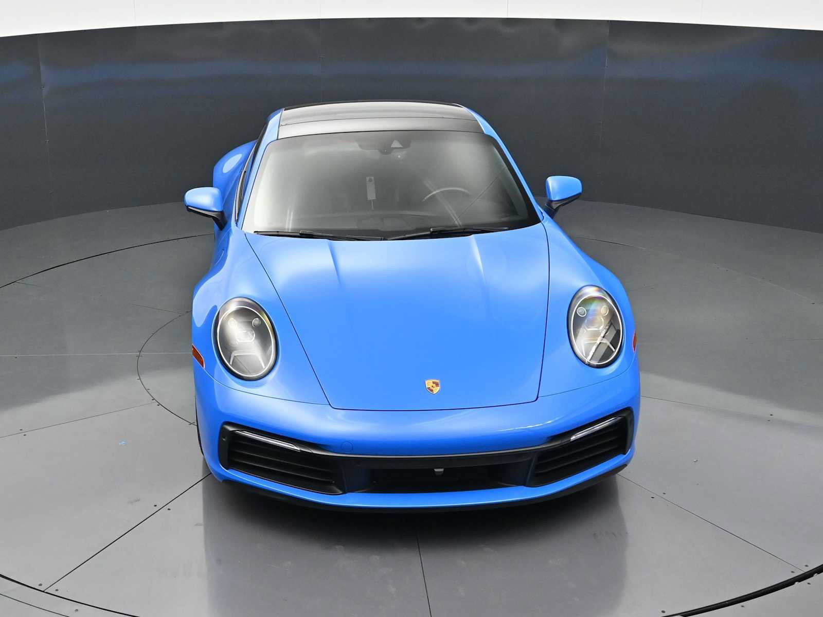 Used 2022 Porsche 911 Carrera RWD image 32