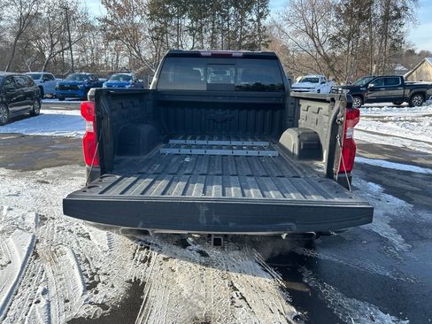 Certified 2021 Chevrolet Silverado 1500 LT Trail Boss w/ Convenience Package II image 17