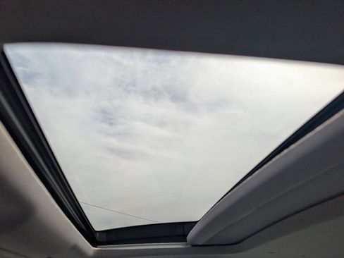 Used 2019 Honda Accord EX image 24