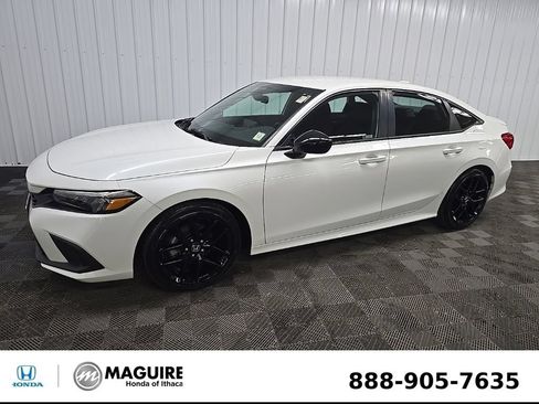 Used 2023 Honda Civic Sport image 5