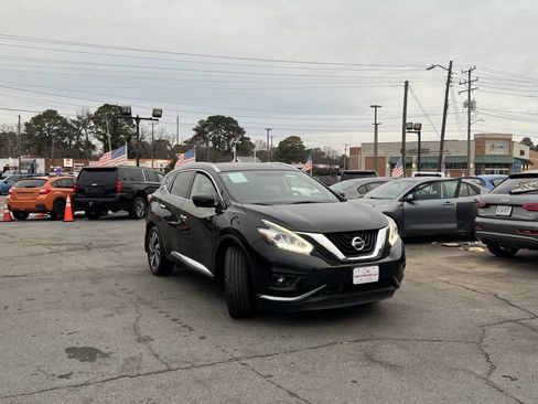 Used 2018 Nissan Murano Platinum w/ Cargo Package image 2