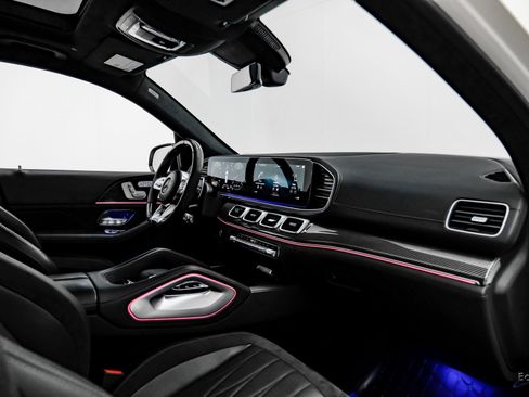 Used 2022 Mercedes-Benz GLS 63 AMG 4MATIC w/ Warmth & Comfort Package image 42