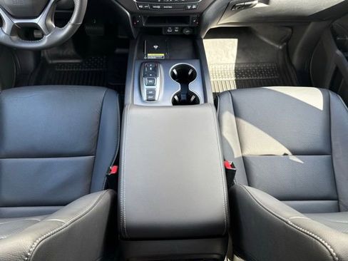 Used 2024 Honda Passport EX-L image 20