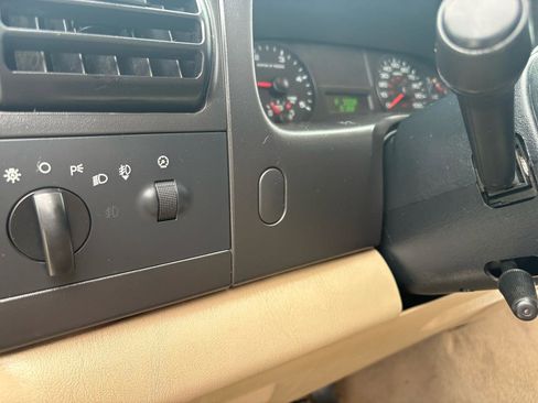 Used 2006 Ford F250 XLT AWD/4WD image 37