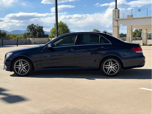 Used 2014 Mercedes-Benz E 350 4MATIC Sedan image 4