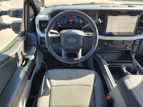 New 2026 Ford F250 XLT image 32