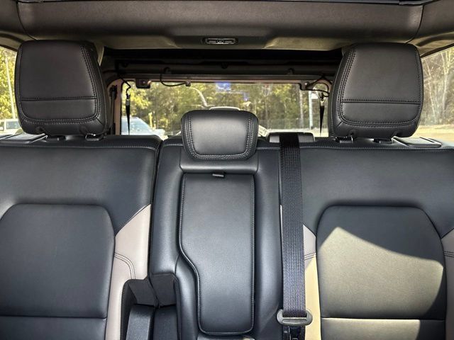 Used 2023 Ford Bronco Wildtrak AWD/4WD image 11