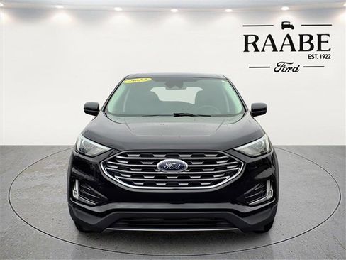Used 2022 Ford Edge SEL w/ Convenience Package image 2