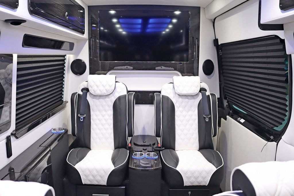 Used 2026 Mercedes-Benz Sprinter 3500 image 38