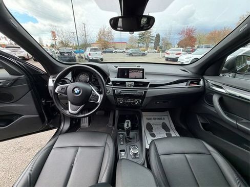 Used 2022 BMW X1 xDrive28i w/ Convenience Package AWD/4WD image 27