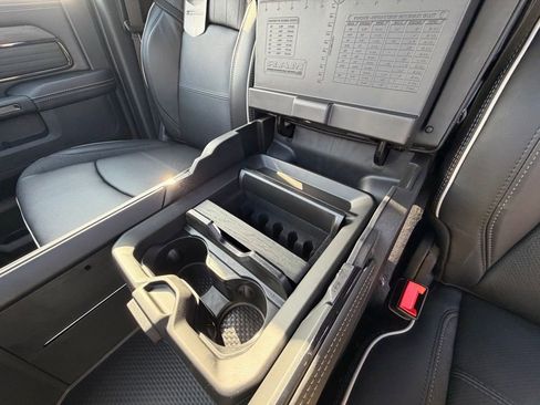 New 2026 RAM 3500 Limited AWD/4WD image 22
