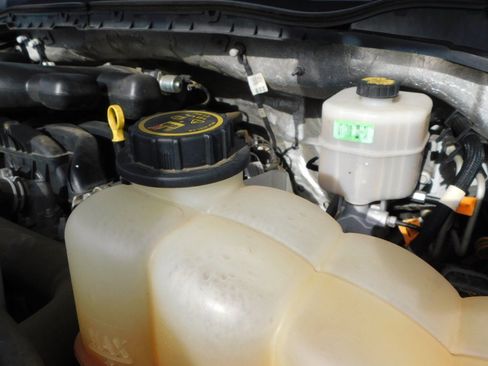 Used 2018 Ford F450 XL w/ XL Value Package image 34