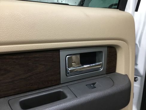 Used 2014 Ford F150 Lariat w/ Equipment Group 502A Luxury image 15