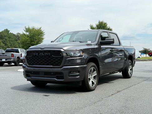 Used 2026 RAM 1500 Express RWD image 1