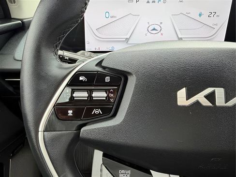 Used 2023 Kia EV6 Wind RWD image 50